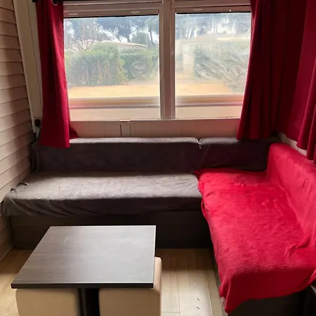 Campsite Mobil 200m De La Hyeres